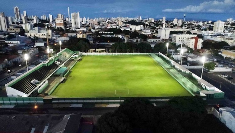 Prefeitura de Cuiabá Concede Estádio Dutrinha ao Mixto por 20 Anos