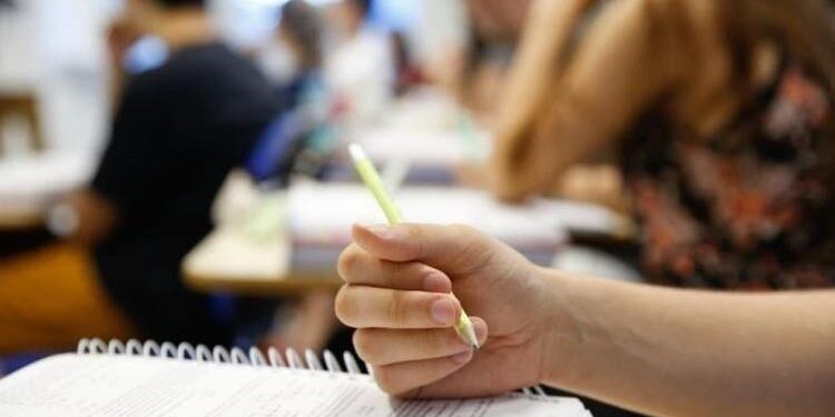 Concurso com inscrições abertas paga até R$ 35 mil em MT