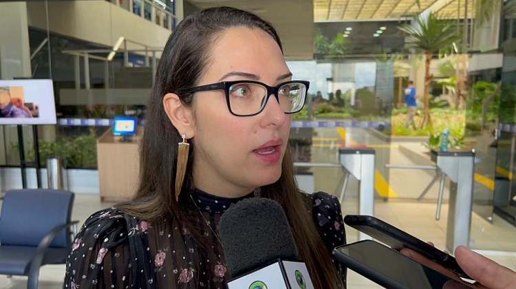 JANAINA RIVA SEGURA A MÃO EM 2026 PARA GOVERNAR EM 2030?