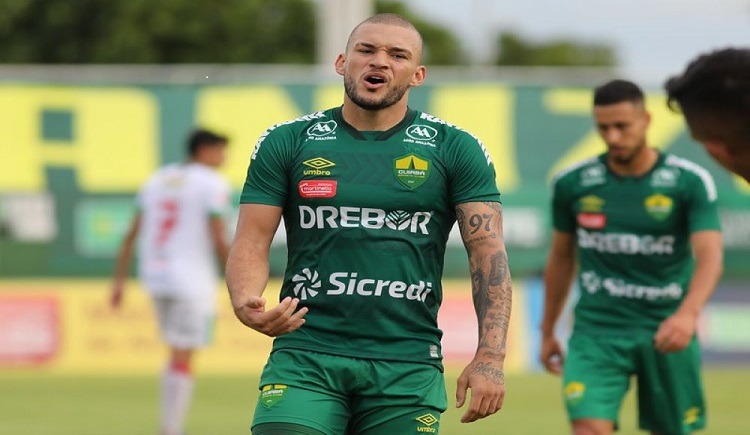 Instabilidade no Dourado? Cuiabá rescinde contrato de André Luis e aumenta dúvidas sobre momento do clube