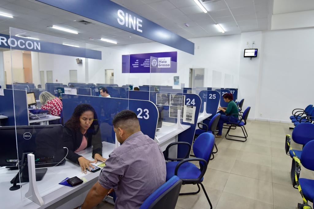 Sine Estadual disponibiliza mais de 2,3 mil vagas de trabalho nesta semana