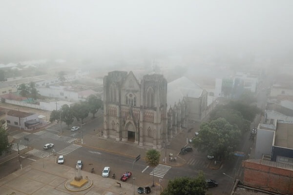 Dia das Mães terá tempo instável em Mato Grosso: manhãs frias, tardes quentes e previsão de chuvas isoladas