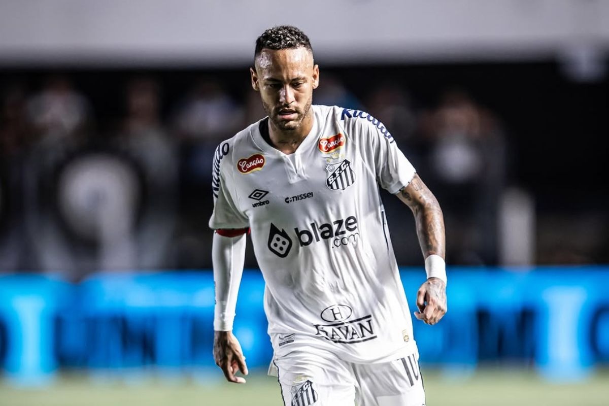 Neymar é afastado do Santos e pode desfalcar o time contra o Fortaleza