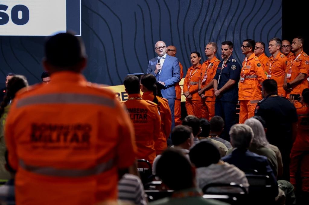 Governador em exercício destaca investimentos de MT: “Estamos trabalhando para formar a maior brigada de combate a incêndios do país”