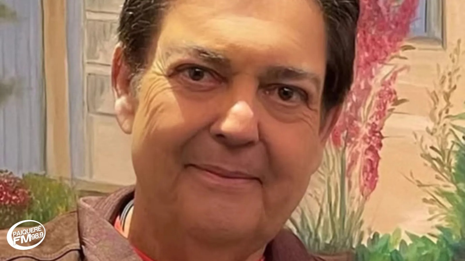 Faustão é internado em São Paulo com infecção na perna, e filho cancela festa com celebridades