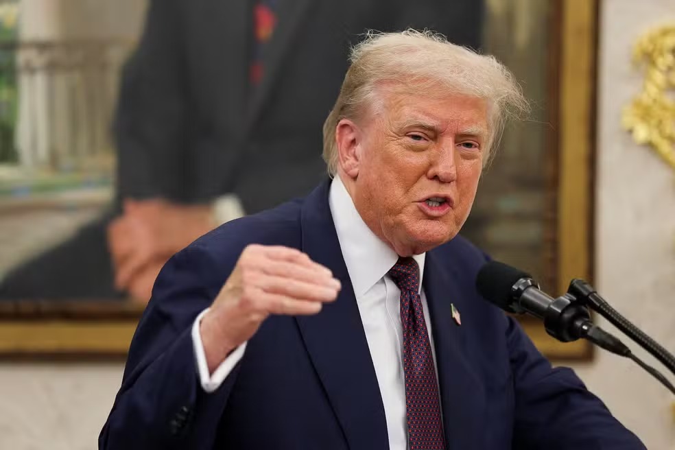 Trump endurece discurso: “Brasil é um péssimo parceiro comercial” e volta a defender Bolsonaro