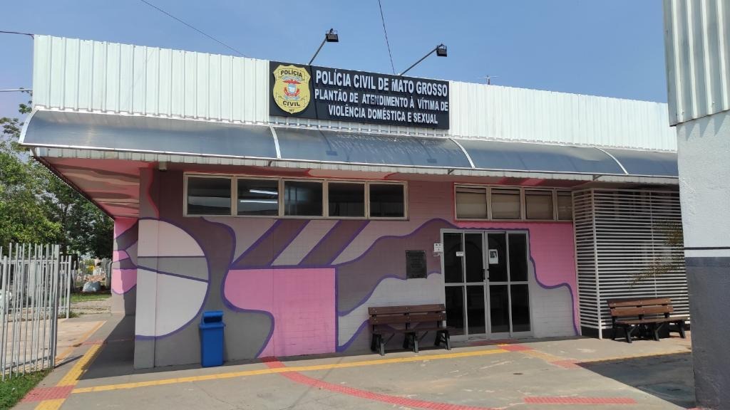 Plantão 24h da Mulher atendeu 1,5 mil vítimas de violência em Cuiabá no 1º semestre de 2025