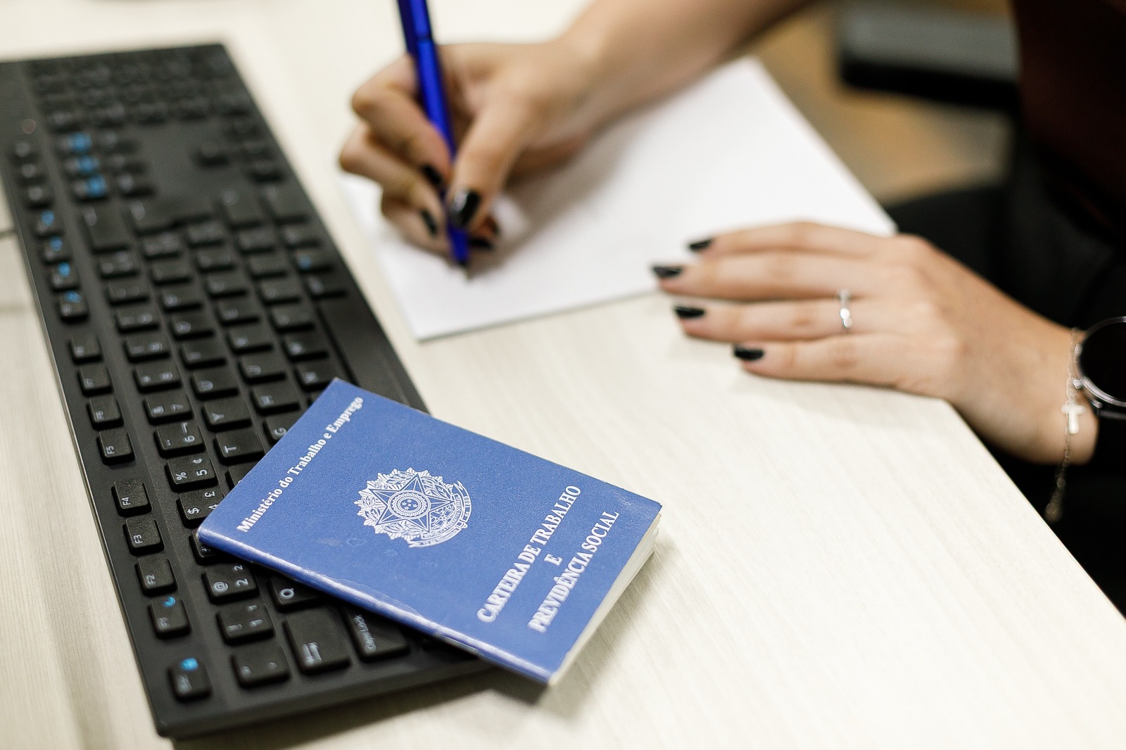 Sine Municipal abre a semana com 477 oportunidades de emprego