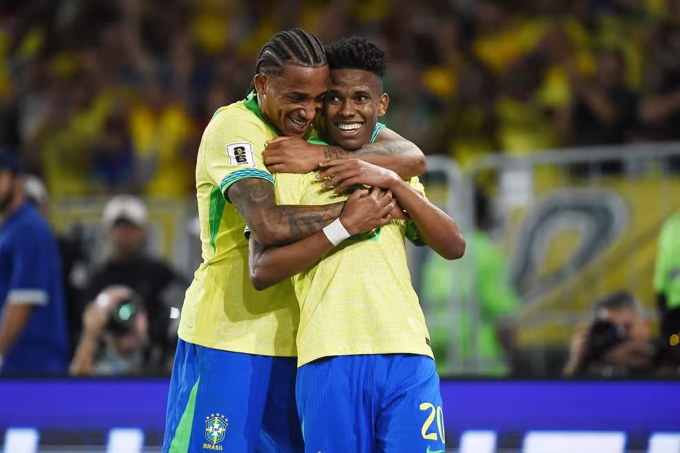 Brasil domina o Chile e mostra evolução no Maracanã