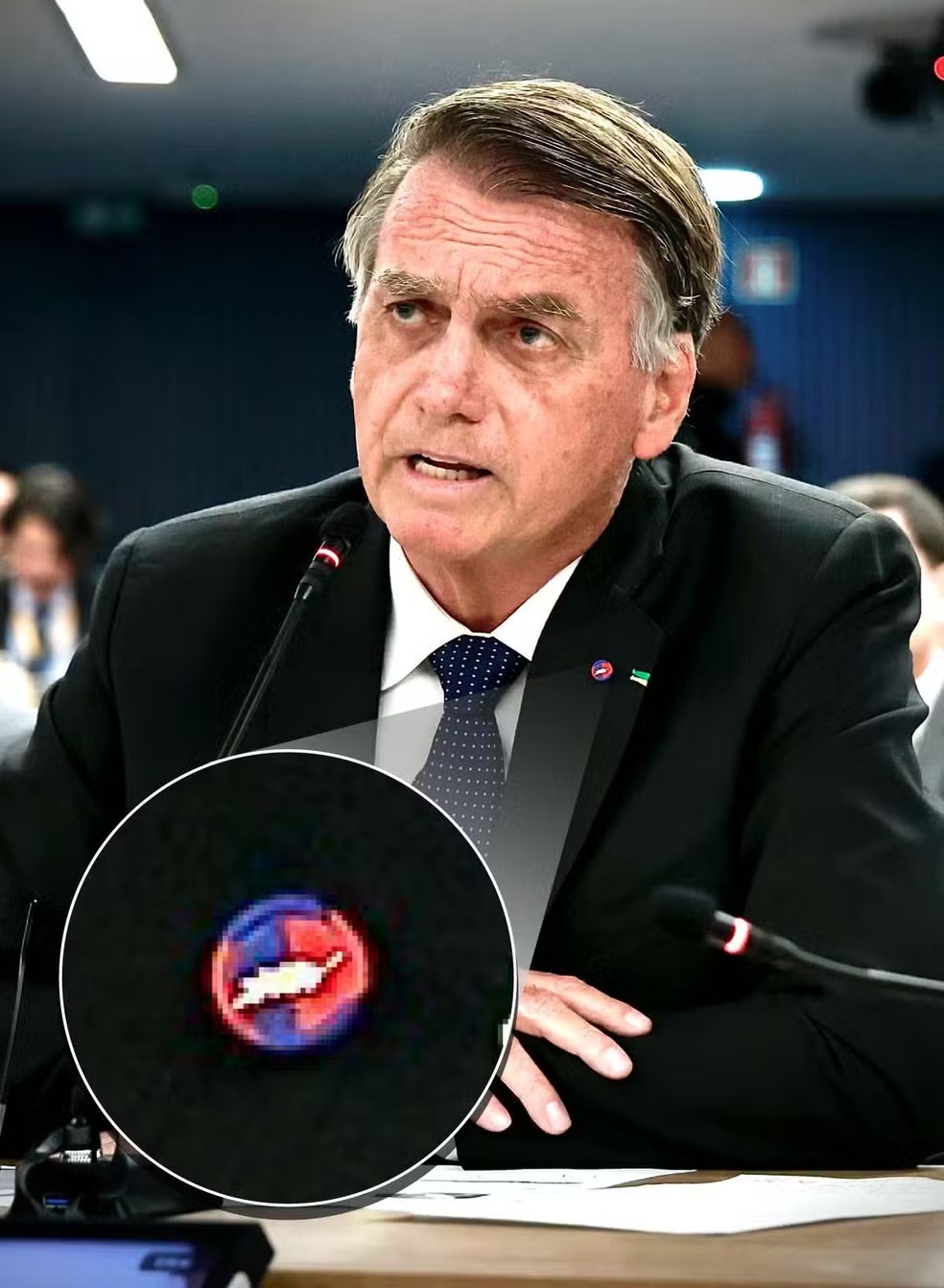 Após condenação, Bolsonaro pode perder medalha do Exército; Lula terá de assinar cassação