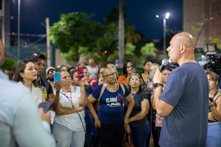 Enfermeiros de Cuiabá aprovam estado de greve contra redução da insalubridade