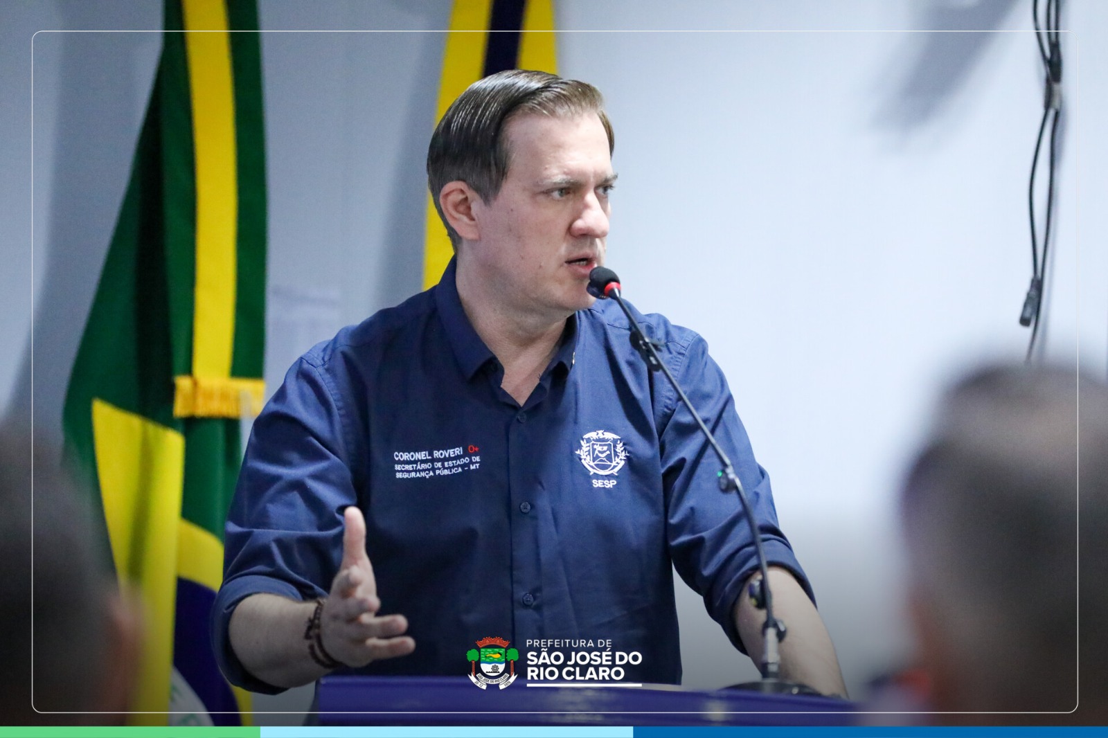 Coronel Roveri desponta como um dos grandes nomes da próxima eleição e já tira o sono do deputado federal Coronel Assis