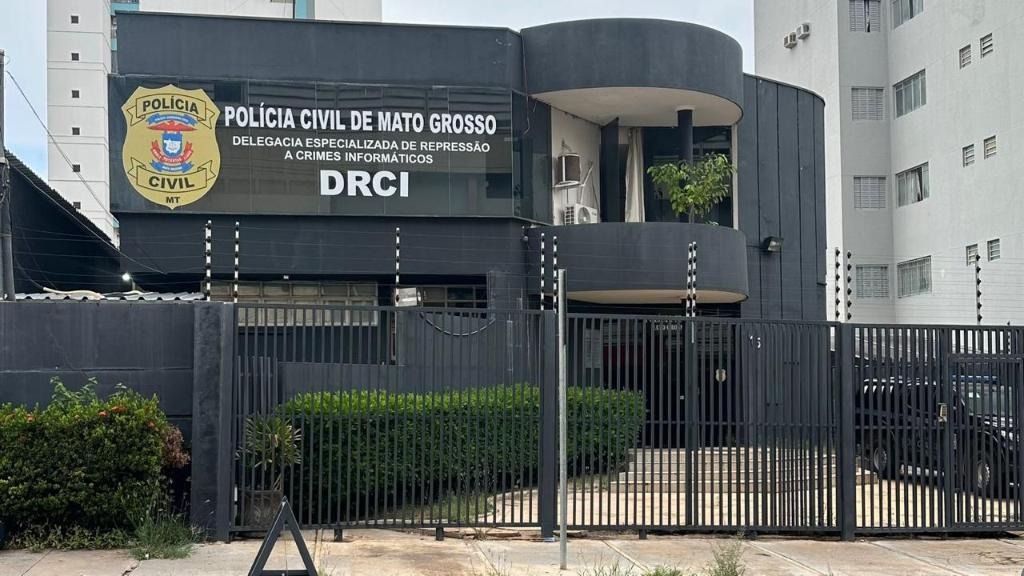 Polícia Civil desarticula esquema milionário de sites falsos e lavagem de dinheiro em Cuiabá
