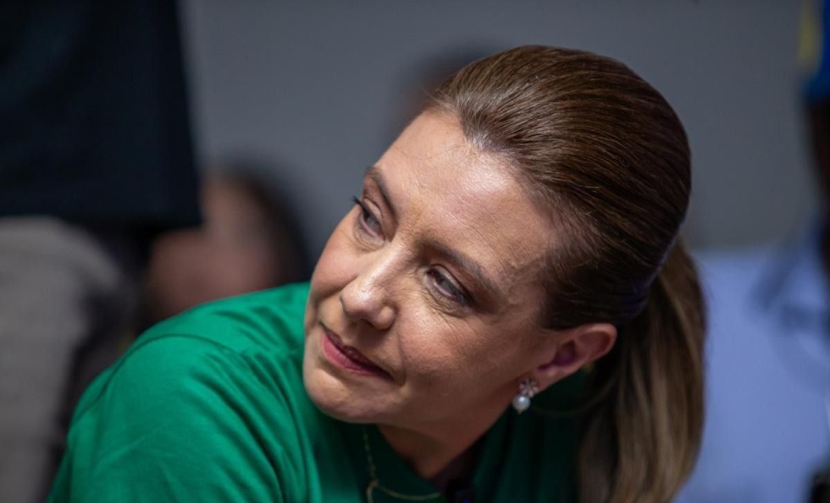 Atritos, crises e avanços: o turbulento primeiro ano da gestão Flávia Moretti em Várzea Grande