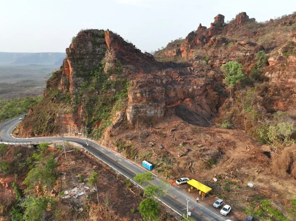 Prefeito orienta motoristas a consultar monitoramento da MT-251, mas Chapada enfrenta novamente risco de impacto no turismo por causa do Portão do Inferno
