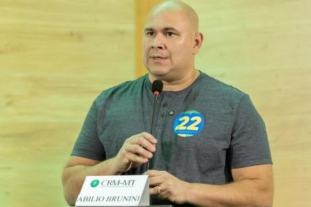 Áudio divulgado pelo UOL registra fala de Abilio Brunini sobre gravidez de servidoras durante reunião interna