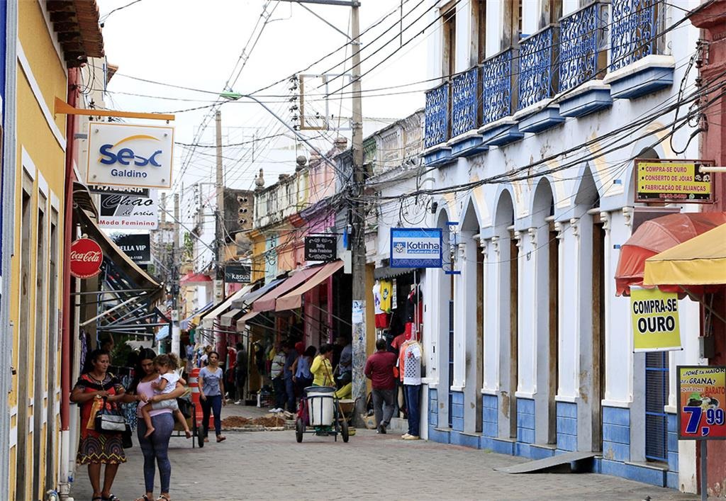 Fim de incentivo do ISS amplia custo do comércio, pressiona empregos e deve chegar ao bolso do consumidor em 2026