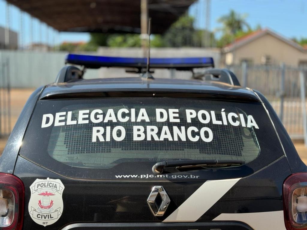 Polícia Civil cumpre 4 mandados contra casal investigado por extorsão em Lambari D’Oeste