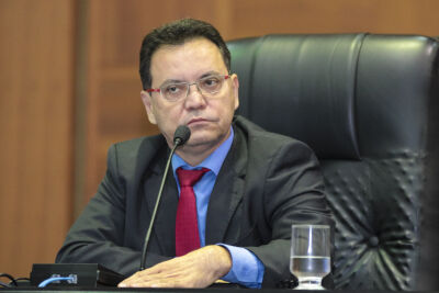 Botelho projeta baixa renovação na ALMT e aposta na manutenção da maioria dos atuais deputados