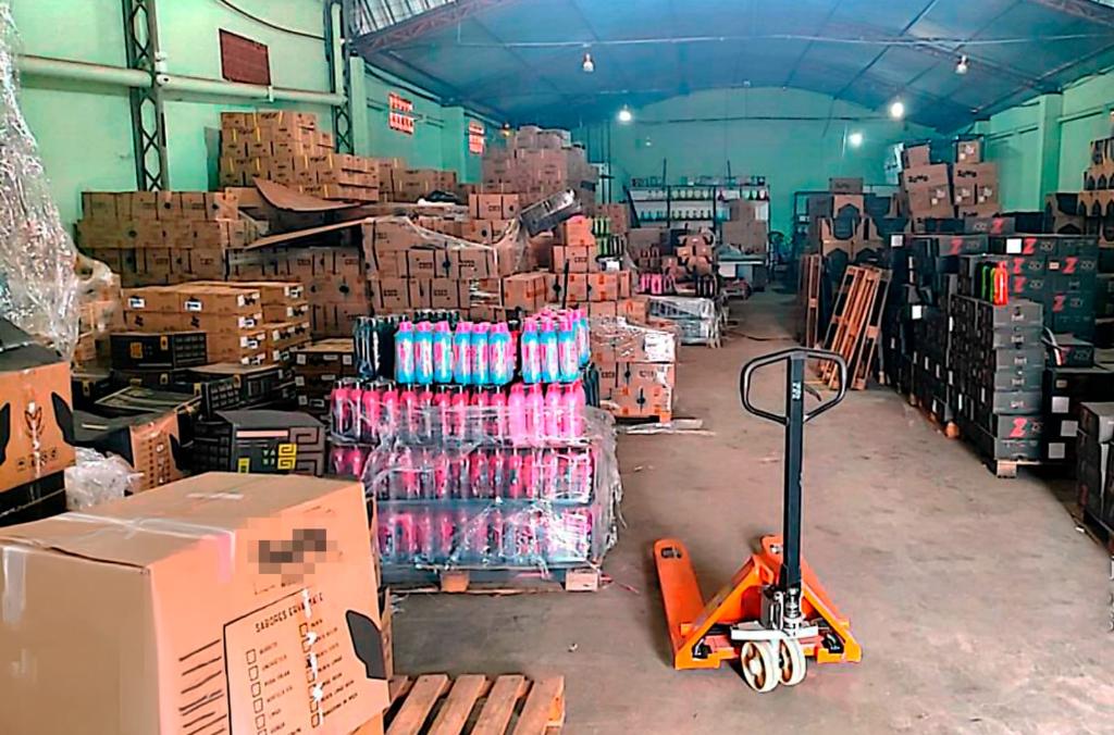 Fiscalização flagra depósito clandestino em Várzea Grande e apreende mais de 80 mil mercadorias sem nota