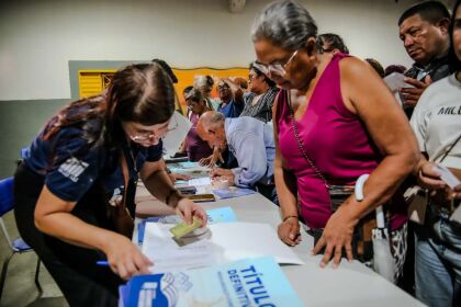 Regularização fundiária avança em Cuiabá com entrega de 144 escrituras no Pedra 90