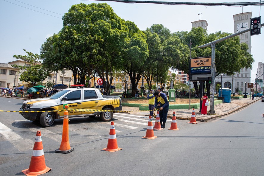 Interdição na Rua 13 de Junho altera trânsito no centro de Cuiabá neste fim de semana