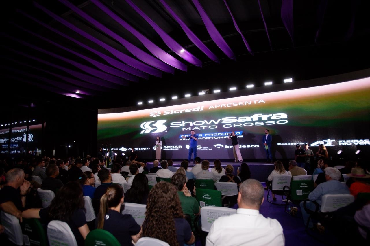 Max Russi reafirma apoio ao setor em estreia da ALMT no Show Safra 2026