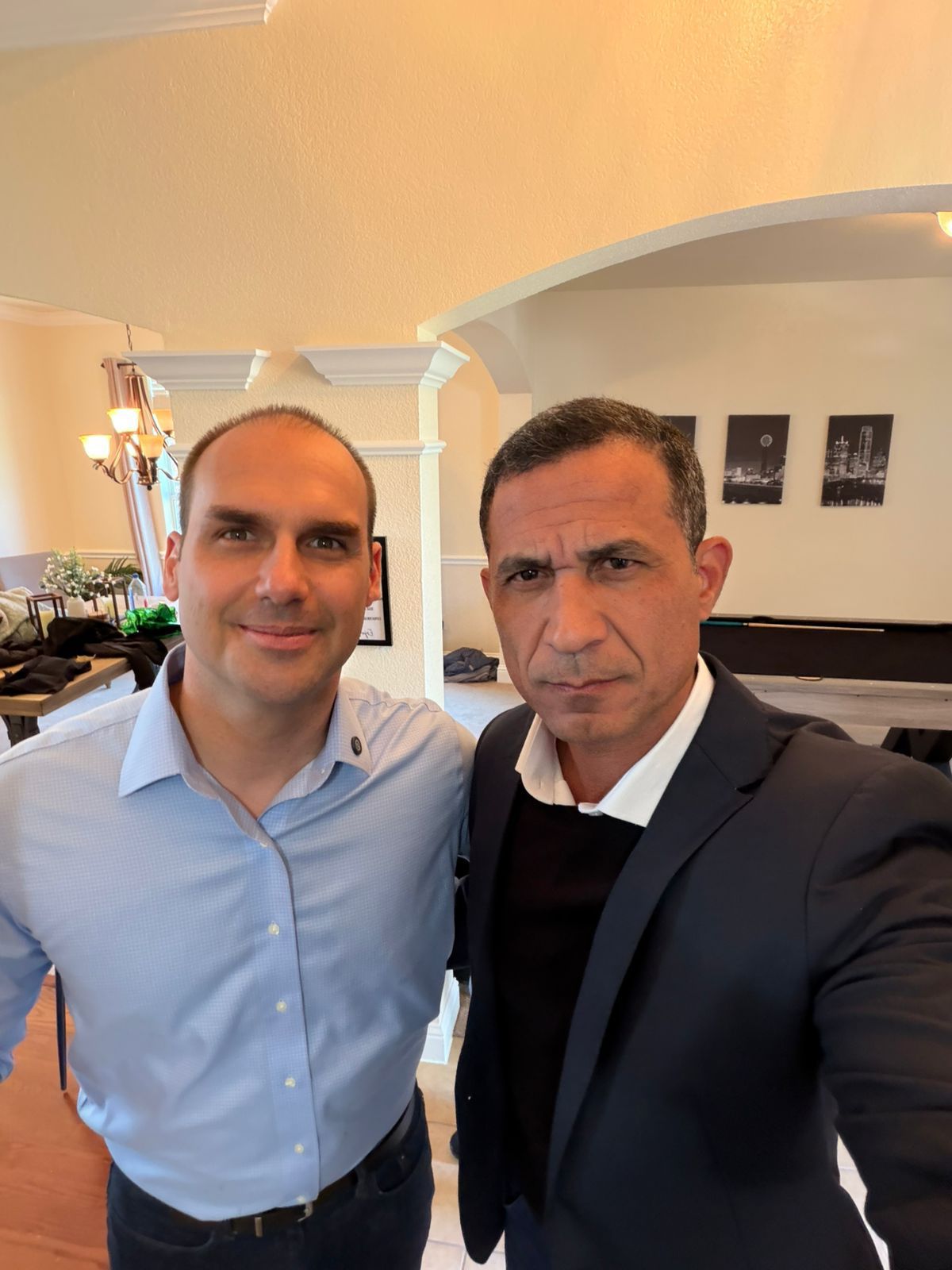 Coronel Assis se reúne com Eduardo Bolsonaro nos EUA e reforça articulação da direita para 2026