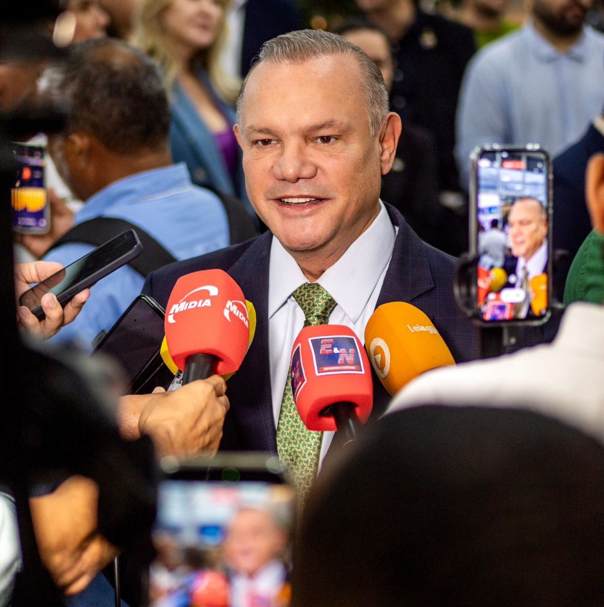 Senador Wellington Fagundes faz alerta direto: palavra na política tem peso e volta