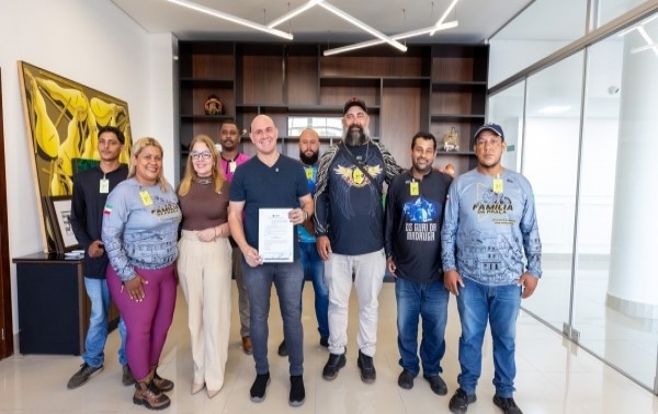 Motoboys conquistam reconhecimento oficial com nova lei que garante pontos de apoio em Cuiabá