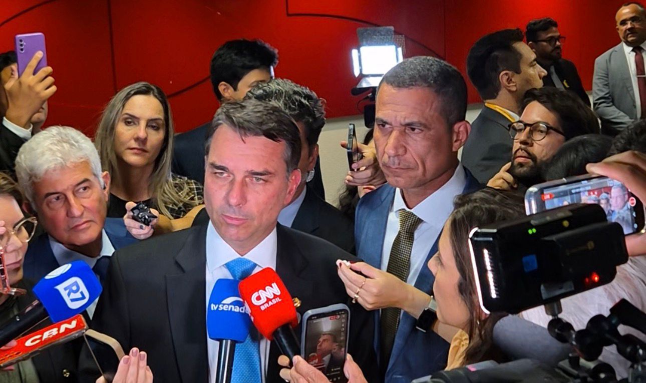 Senado impõe derrota inédita a Lula e rejeita indicado ao STF