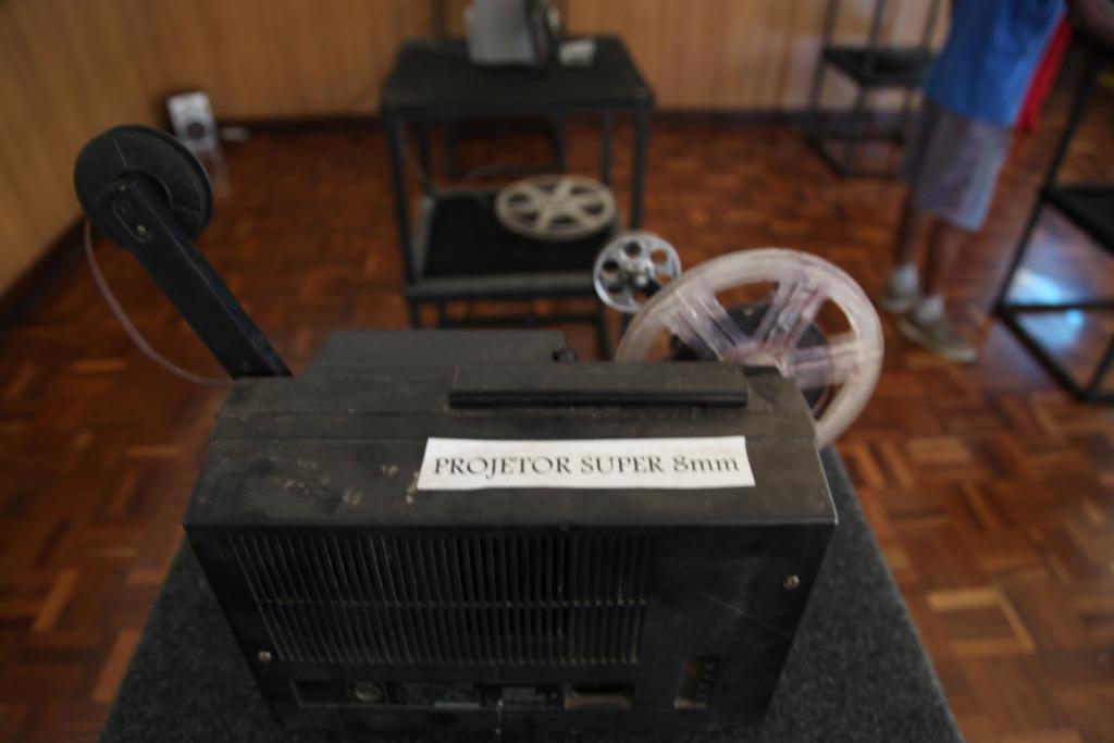 Cuiabá celebra aniversário com viagem ao passado do cinema em exposição inédita