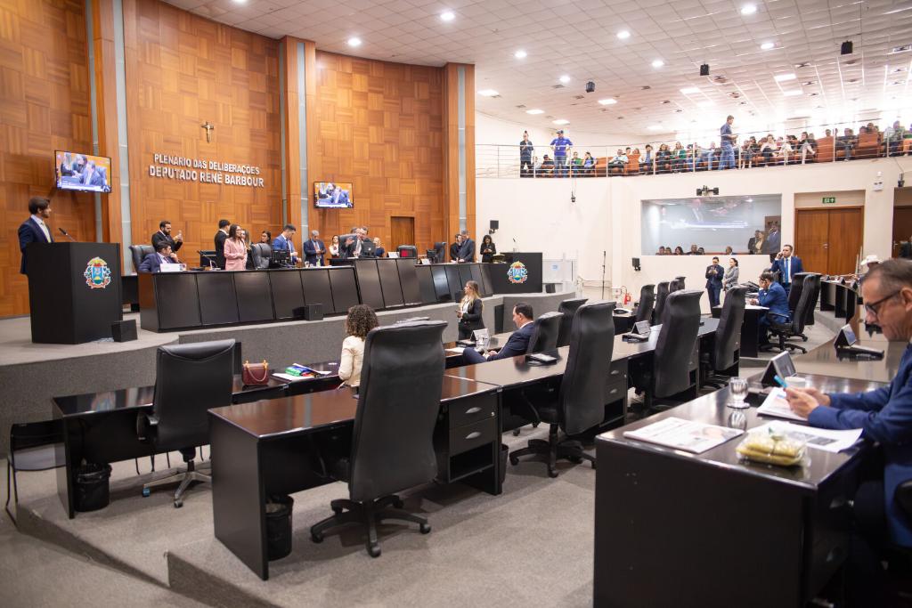 Assembleia aprova subsídio ao diesel e mantém congelamento do Fethab em Mato Grosso
