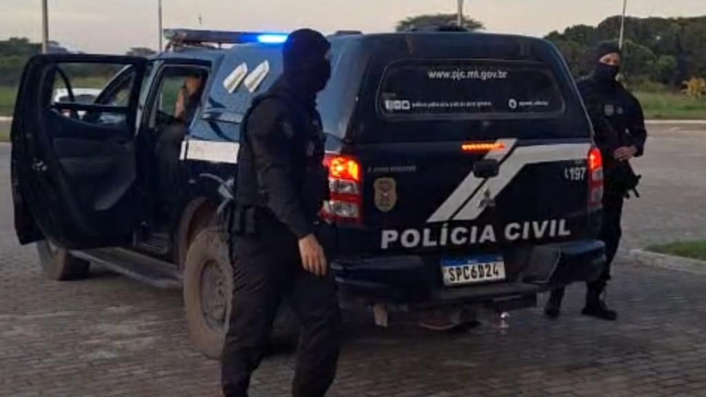 Operação da Polícia Civil mira facção criminosa e cumpre 18 mandados em MT