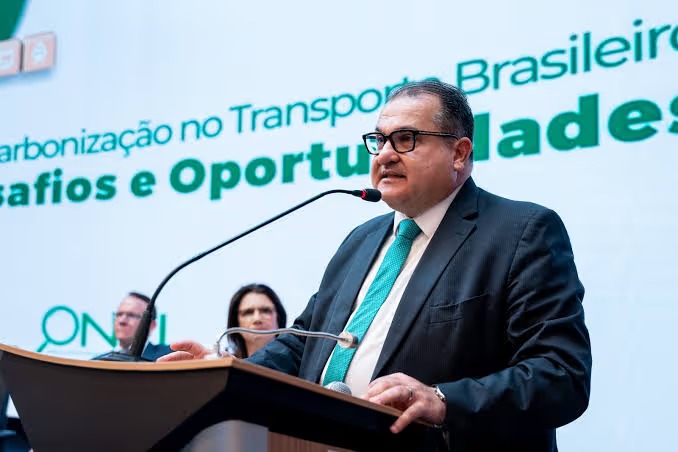 Após sinalização do PL por Wellington, elogio vindo de ministro de Lula gera novas leituras nos bastidores de MT