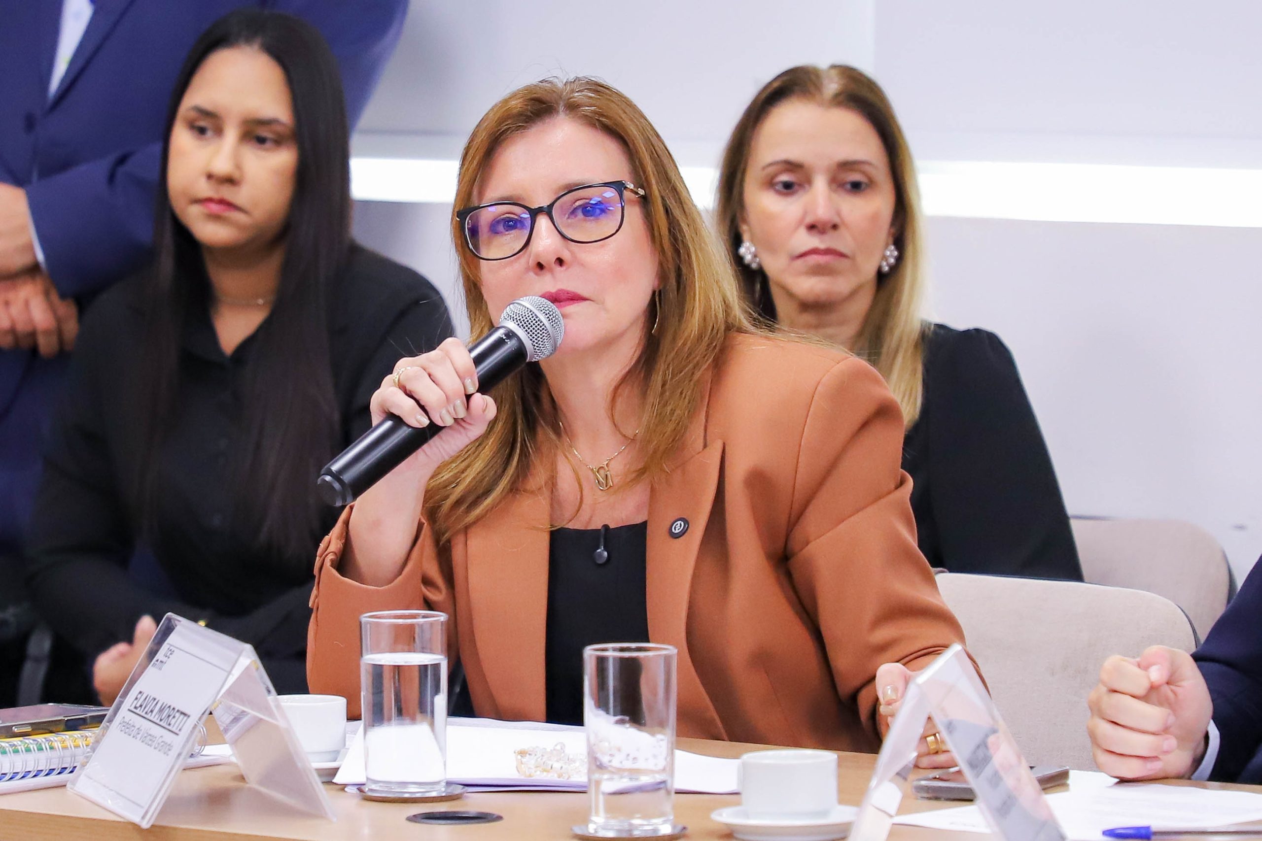 Flávia Moretti - Prefeita Varzea Grande