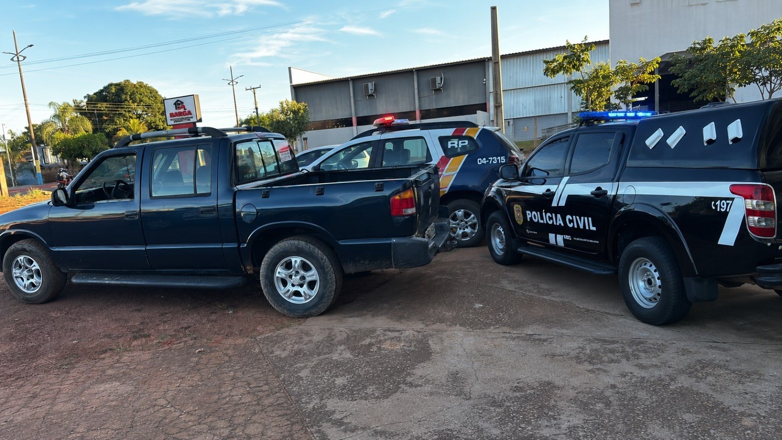 Adolescente de 14 anos é apreendido após furtar caminhonete e esconder veículo em mata no interior de MT