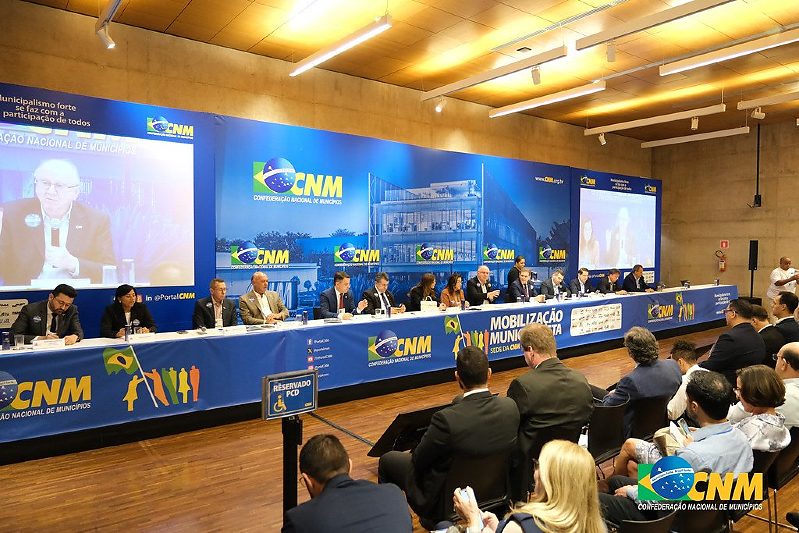 Prefeitos de MT defendem aumento do FPM e acesso direto ao STF