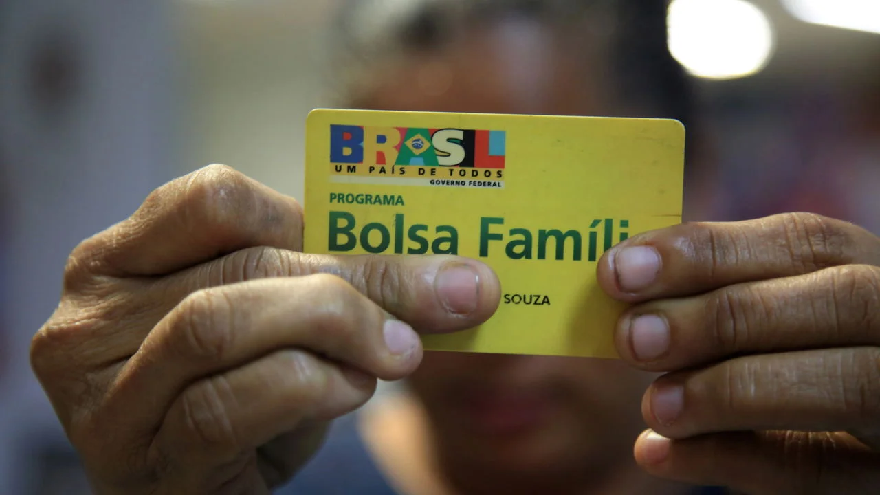 STF restringe contas de apostas para beneficiários de programas sociais