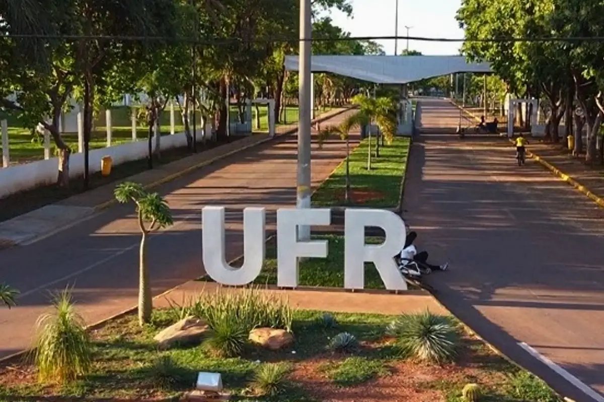 UFR desliga estudante após processo por vídeo com ofensas a colega com deficiência