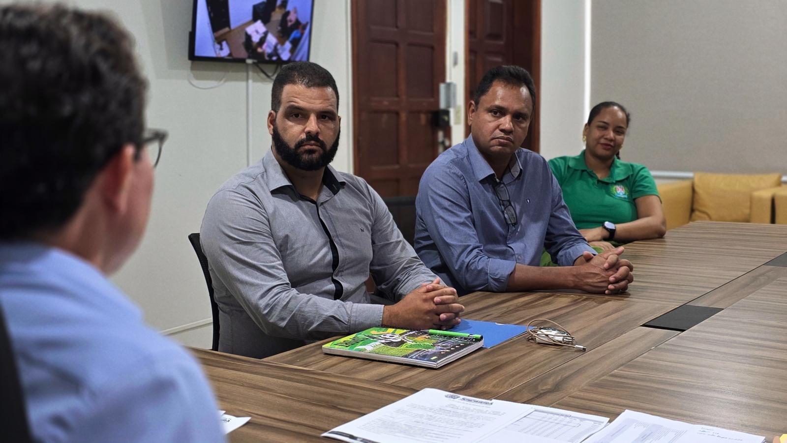 Benitis Almeida assume Indústria e Comércio e lidera reforço estratégico na Prefeitura de Juscimeira