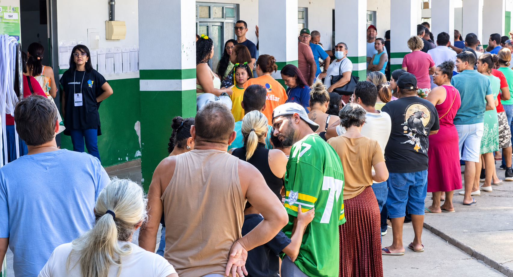 Mato Grosso chega ao segundo turno com forte votação da direita e expectativa sobre desempenho de Flávio Bolsonaro
