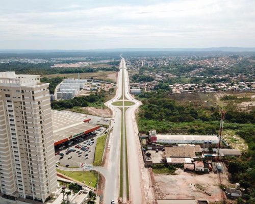 Estado lança licitação de R$ 59,4 milhões para recuperar principais avenidas de Cuiabá e Várzea Grande