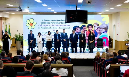 Proteção à infância mobiliza autoridades e especialistas em encontro estadual em Cuiabá