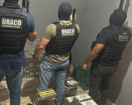 Meia tonelada de cocaína é apreendida em operação na fronteira com a Bolívia