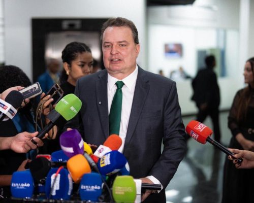 Max Russi elogia trabalho da CPI da Saúde e destaca importância da transparência sobre OSS