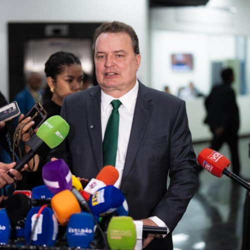 Max Russi elogia trabalho da CPI da Saúde e destaca importância da transparência sobre OSS