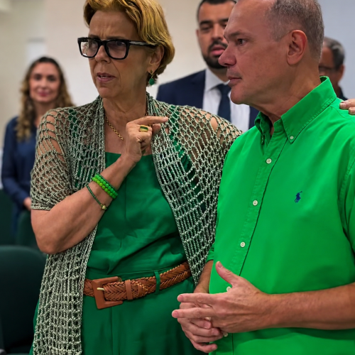 Senado aprova criminalização do exercício ilegal da veterinária e Wellington cobra rapidez na sanção presidencial