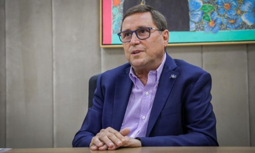 Deixo a Casa Civil com a consciência tranquila e por lealdade, afirma Mauro Carvalho