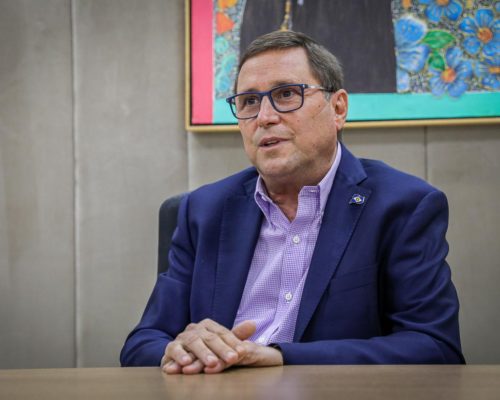 Deixo a Casa Civil com a consciência tranquila e por lealdade, afirma Mauro Carvalho
